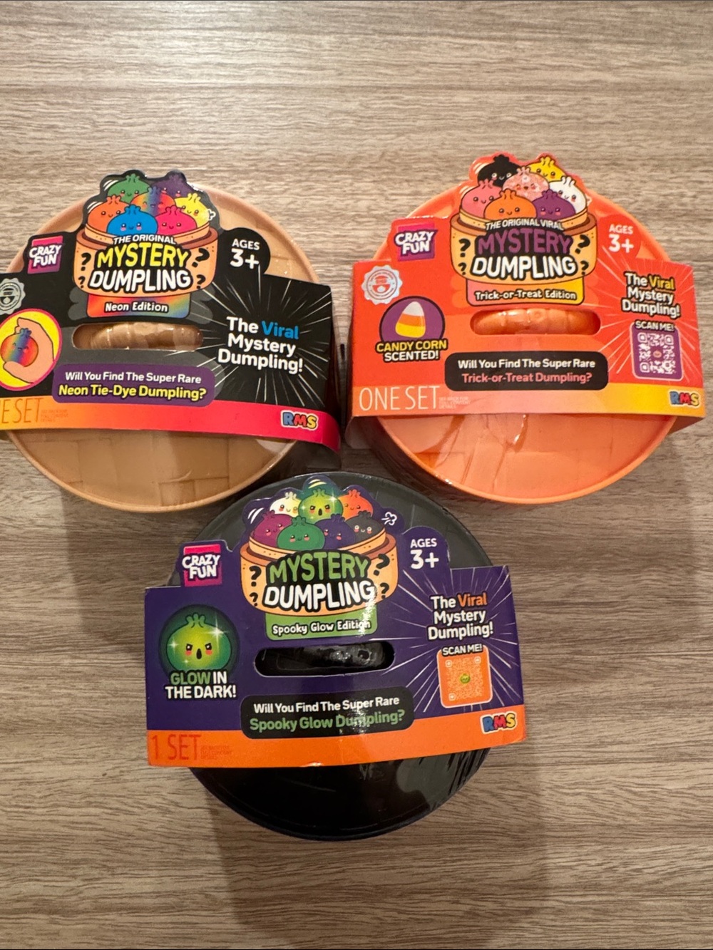 Mystery Dumpling Trick or Treat, Spooky Glow & Neon Edition Set of 3. NEW